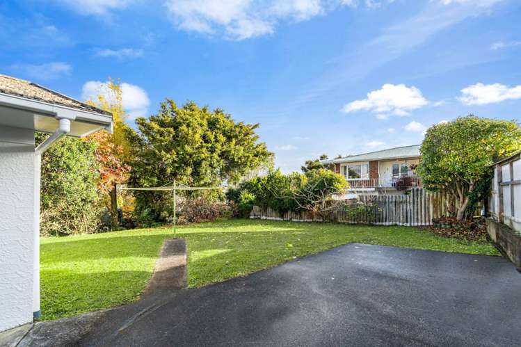 11 Lydia Avenue Northcote_12