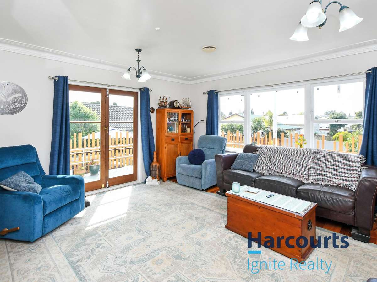 8 Youngs Road_5