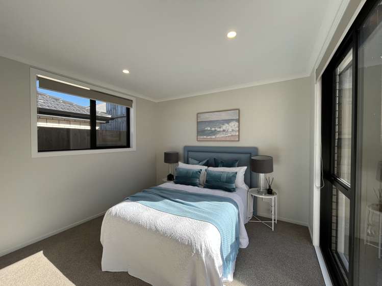 23 Scenic Rise Rototuna North_16