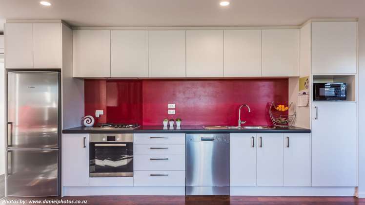 9 Farnborough Way Rolleston_3