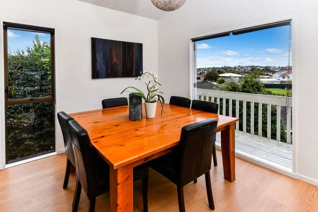 28 Teal Crescent Beach Haven_4