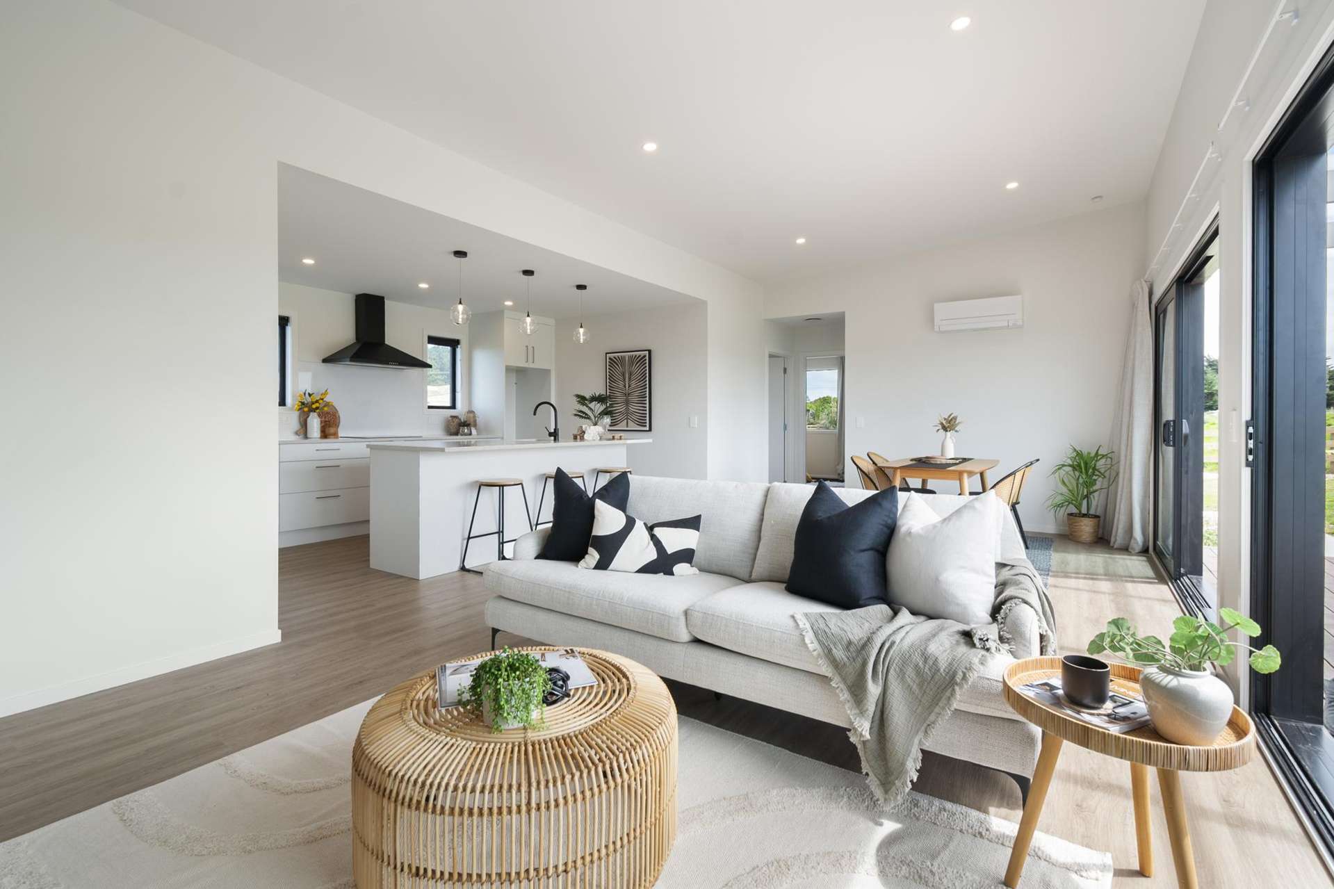 1121 Parewanui Road Parewanui_0