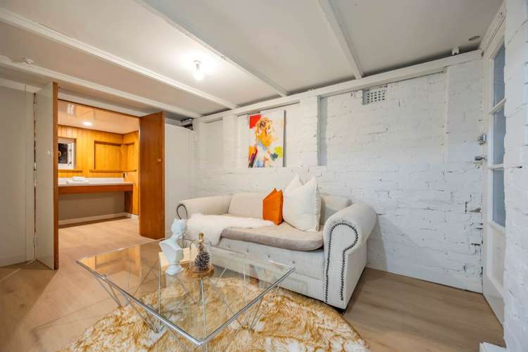 255 Glenfield Road Hillcrest_24