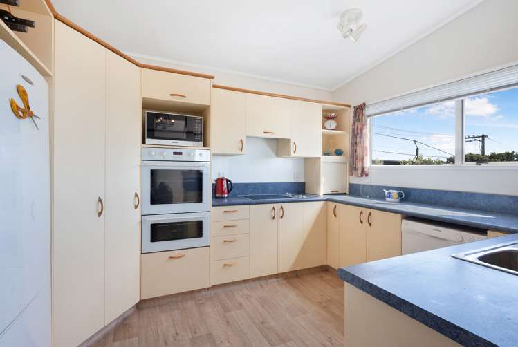 24 Kekerenga Street Strathmore Park_8