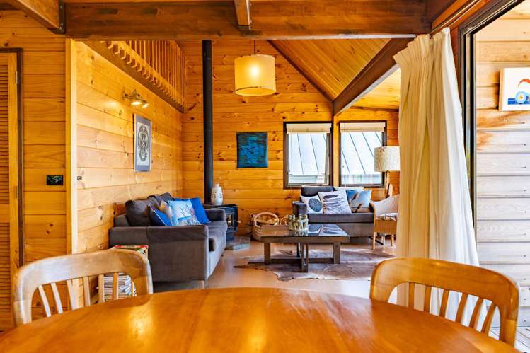 189 Ocean View Road Oneroa_38