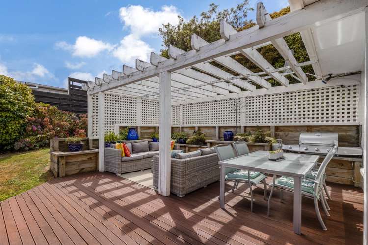 19 Forth Place Papakowhai_17