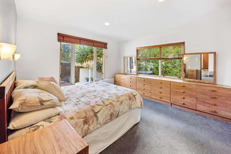 25 Woodfern Crescent Titirangi_14