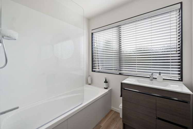 39b Grand Vue Road Kawaha Point_10