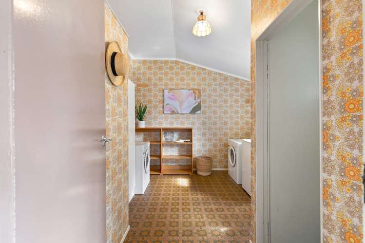 54 Miro Street Takaro_19