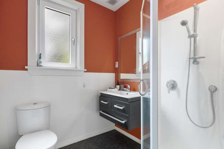 37 Sutherland Street Dunedin Central_7