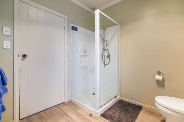 17 Belt Road Allenton_23