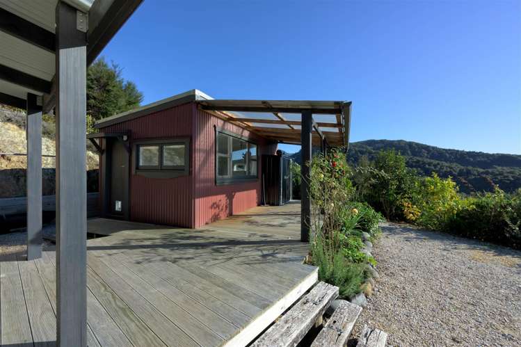 241 McCallum Road Takaka_13