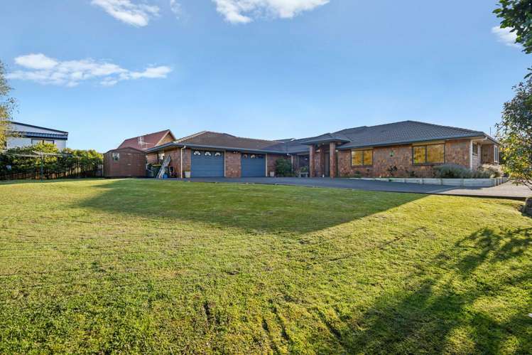 36 Sunny Crescent Huapai_24