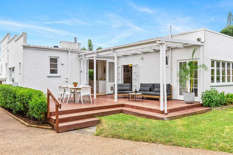 46 Smale Street Point Chevalier_25