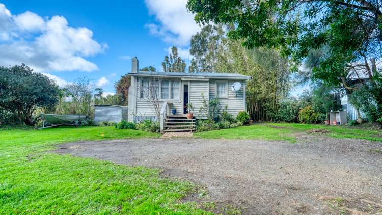 74 Takahe Road Ahipara_23