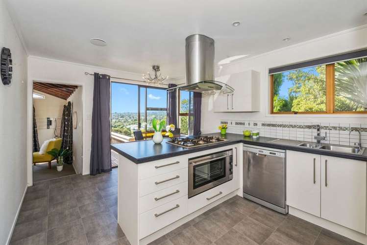 14 Stallard Place Glen Eden_5