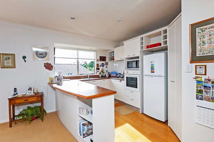 12/17 Matata Street Blockhouse Bay_6