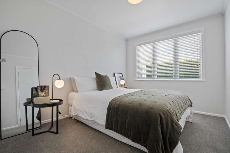 5 Wallace Road Mangere Bridge_11