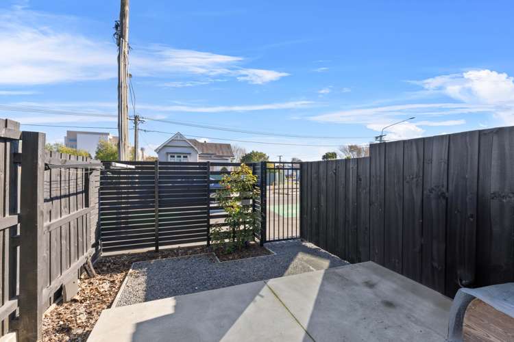 4/50 Antigua Street Addington_12