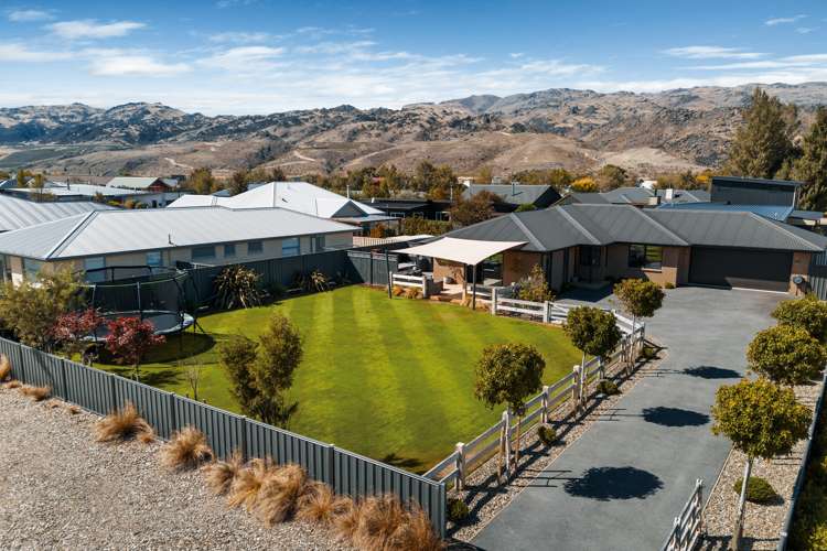 78 Stratford Drive Cromwell_1