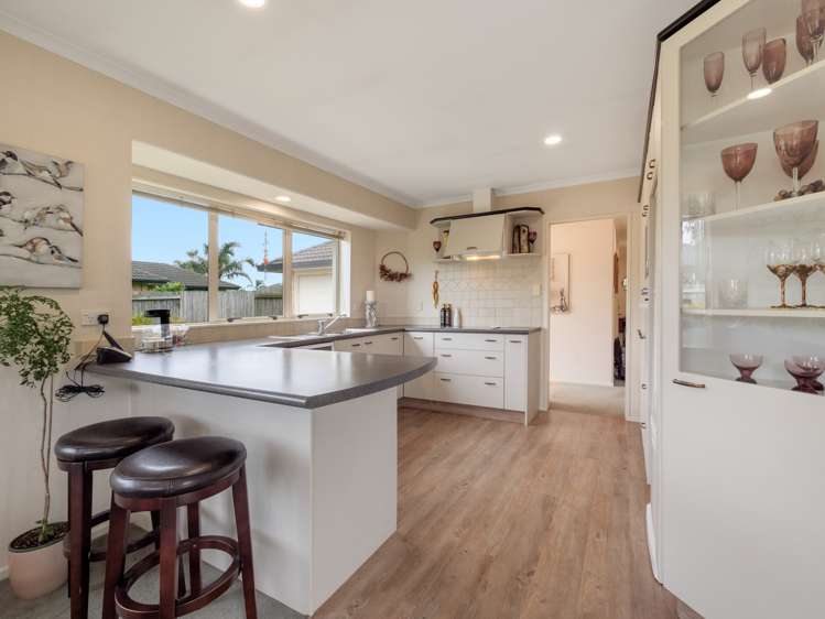 67 Pacific Cove Drive Papamoa_1