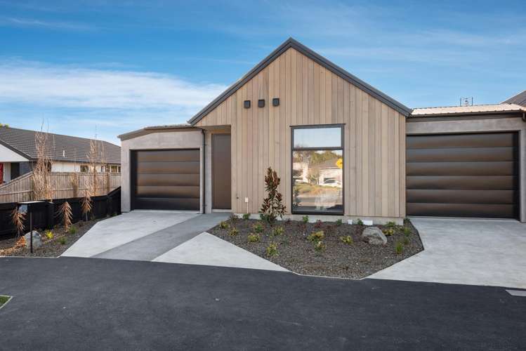 1/117 Mays Road Saint Albans_1