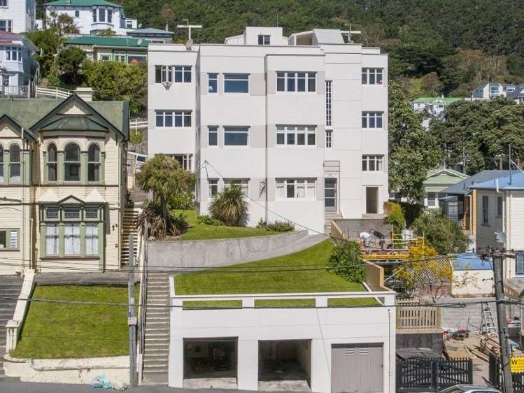 3/2 Hawker Street Mount Victoria_11