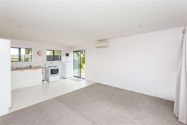 35 Mcleods Road Sefton_11