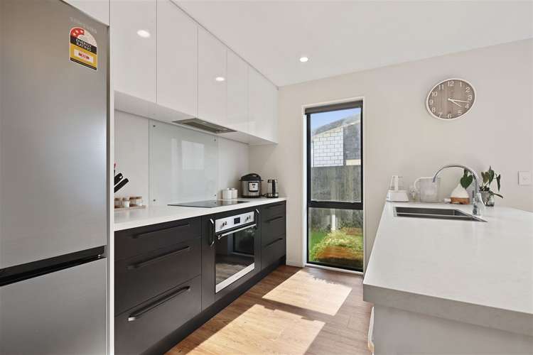 15 Romney Drive Belfast_16