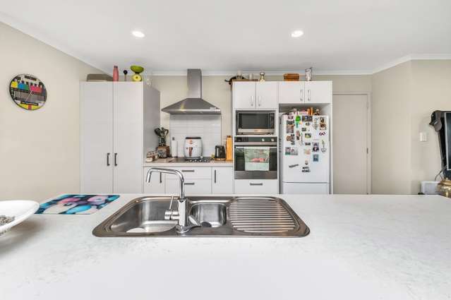 66 Shillingford Boulevard Rolleston_2