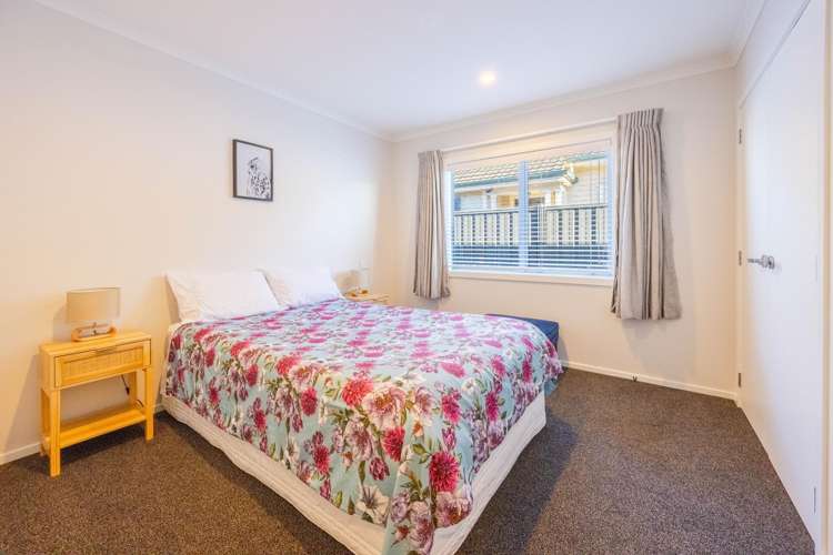 910 Oliphant Road Raureka_8
