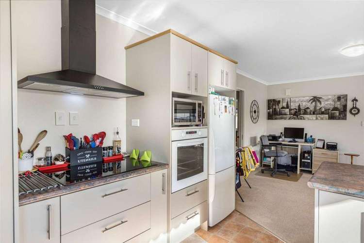 3 Russell Street Marton_3