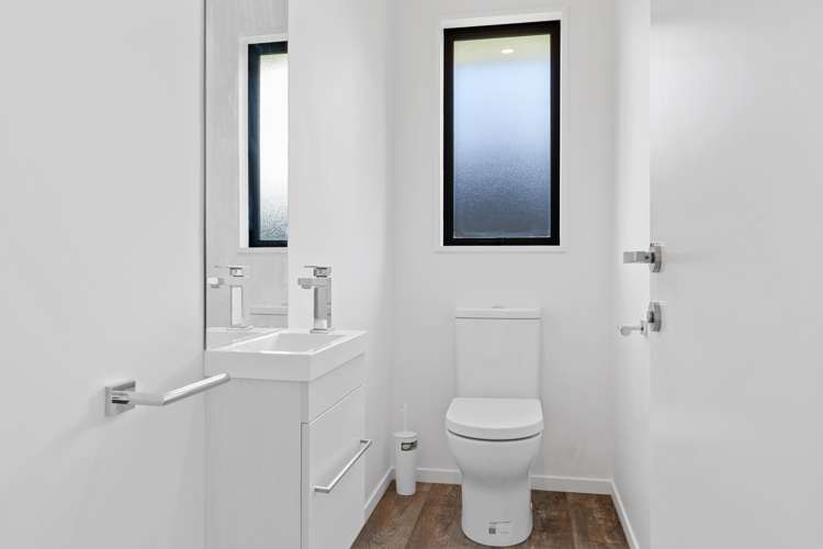 7 Russ Drive Lincoln_15