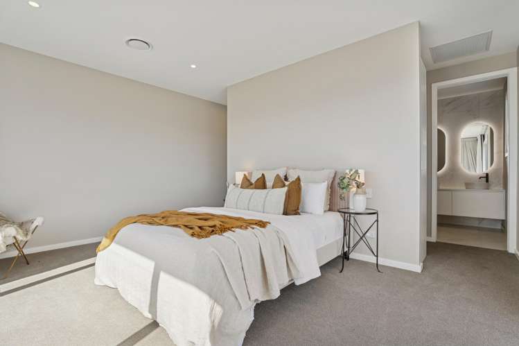 11 Rua Street Albert Town_18