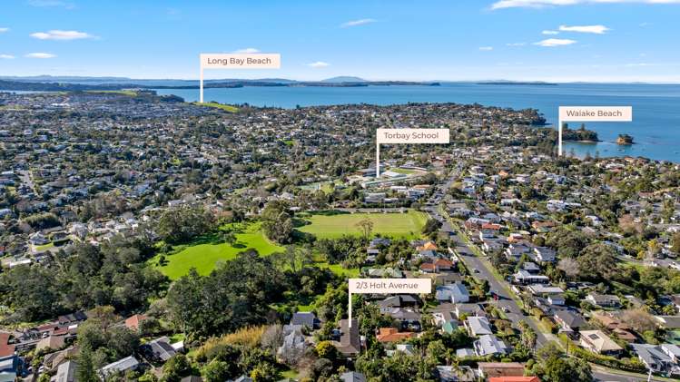 2/3 Holt Avenue Torbay_20