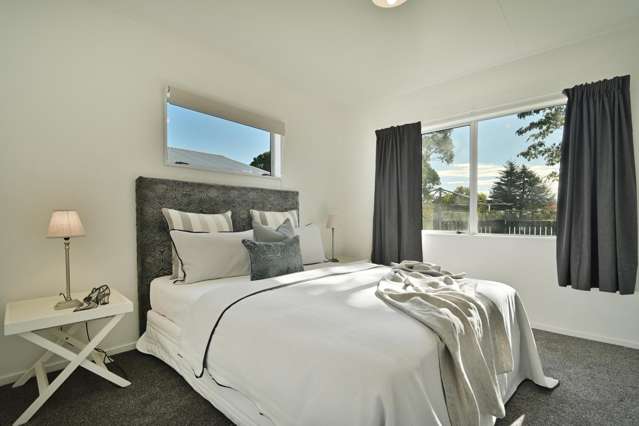 2/2 Tarbet Place Flaxmere_4