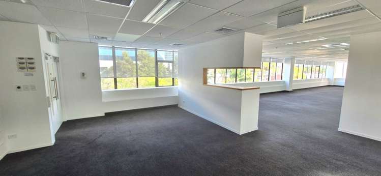 51 Hurstmere Road Takapuna_6