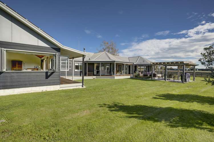 135 Crystall Road Pakipaki_23