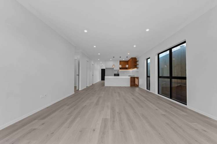 27 Cyperus Street Flat Bush_12