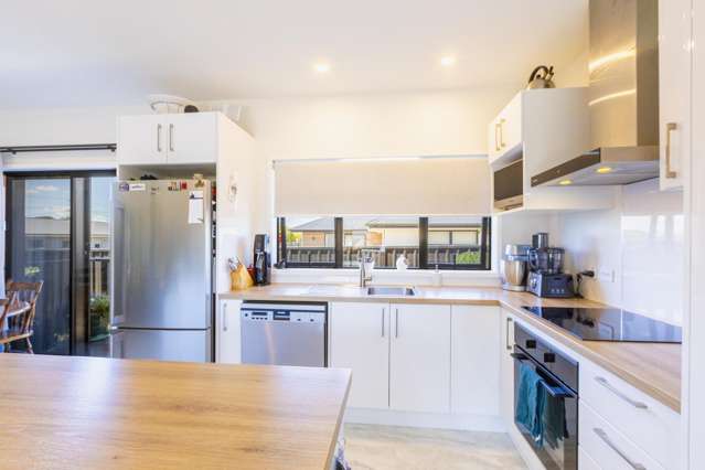 3 Russell Street Otane_3