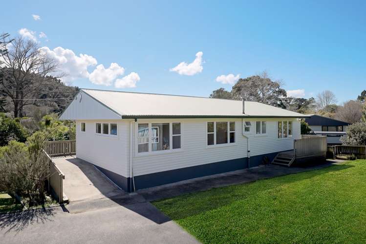 46 Lowtherhurst Road Massey_6