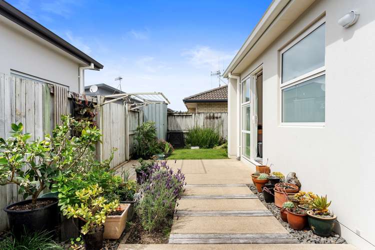 1 Marcus Way Brookfield_13