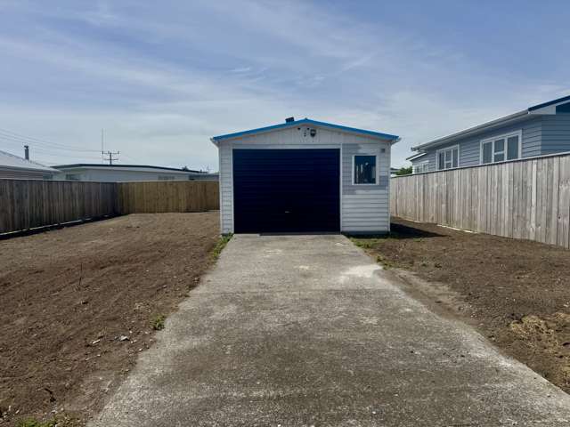 8A Grey Street Waitara_1