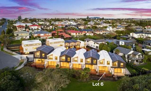 6/98-100 Walker Road Pt Chevalier_2