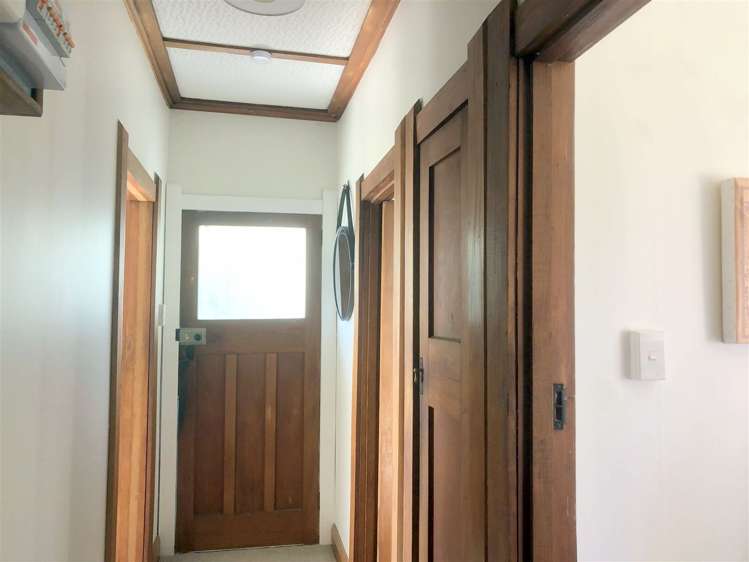 5 Kitchener Street Waipukurau and Surrounds_10