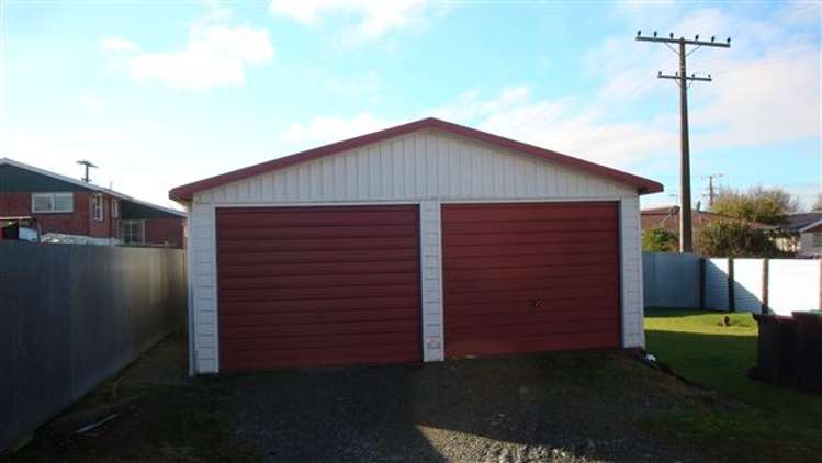 41 Lindsay Street Marchwiel_11