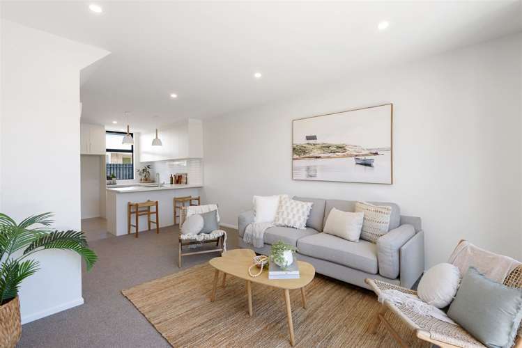 2/63 Poulson Street Addington_2