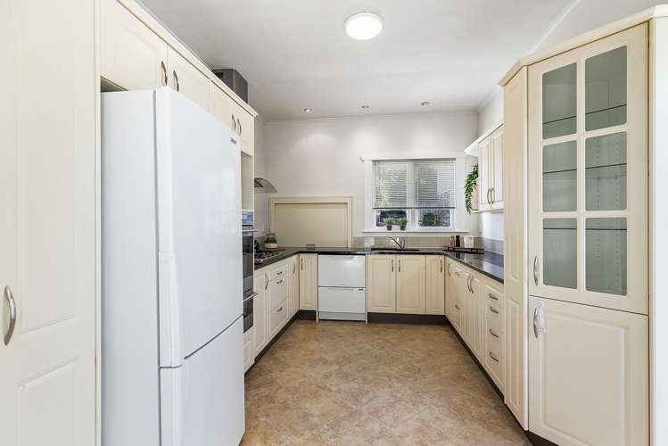 16 Manuka Street Miramar_16