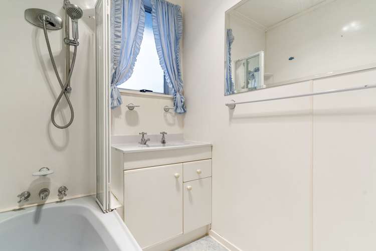 51 Tripoli Road Panmure_6