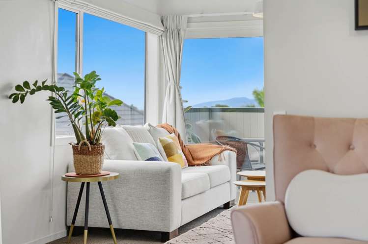 2/20 Tui Glen Road_5